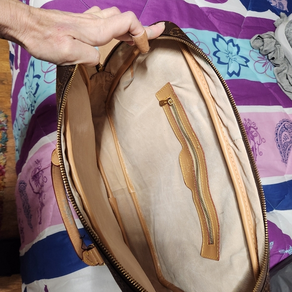 LV Monogram Canvas Briefcase - Picture 7 of 9